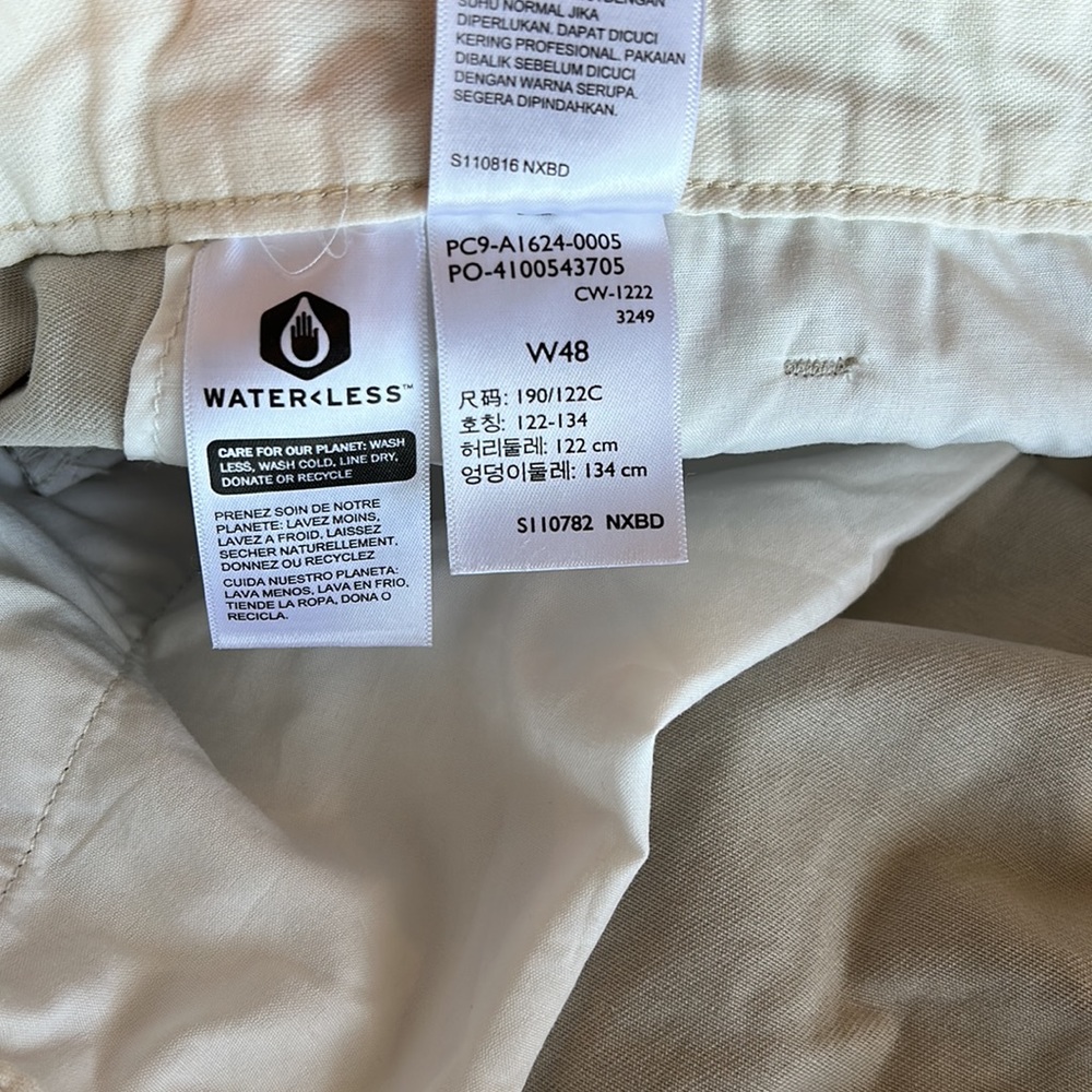 Men’s Dockers Khaki Shorts - Picture 5 of 10